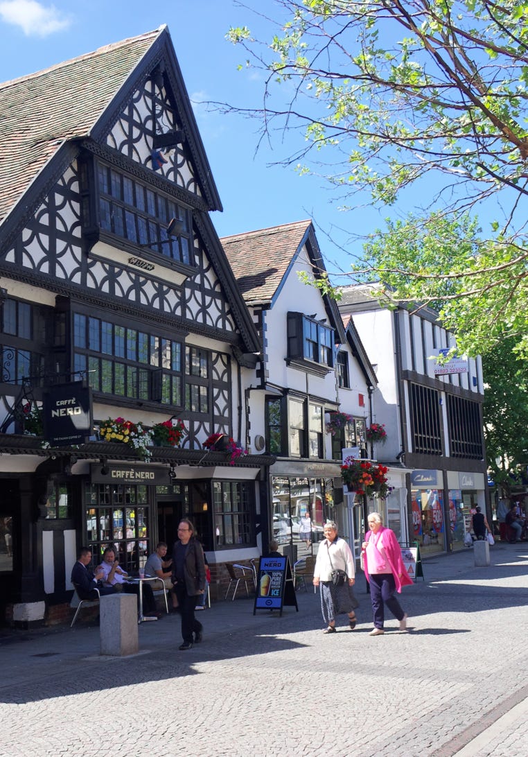 Calder Mullis Family Solicitors are based in Taunton.